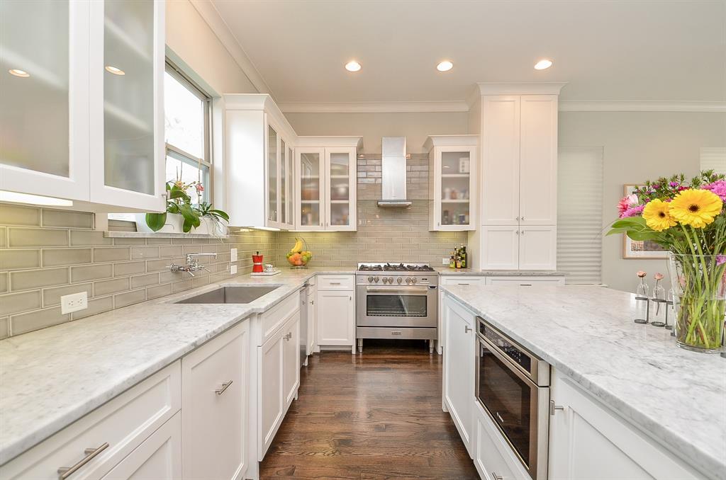 1706 3 Francis Street, Houston, Texas 77004, 3 Bedrooms Bedrooms, 3 Rooms Rooms,3 BathroomsBathrooms,Single-family,For Sale,Francis,76778077