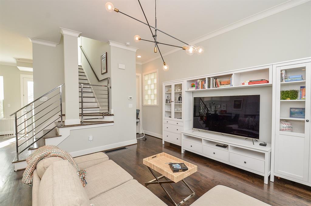 1706 3 Francis Street, Houston, Texas 77004, 3 Bedrooms Bedrooms, 3 Rooms Rooms,3 BathroomsBathrooms,Single-family,For Sale,Francis,76778077