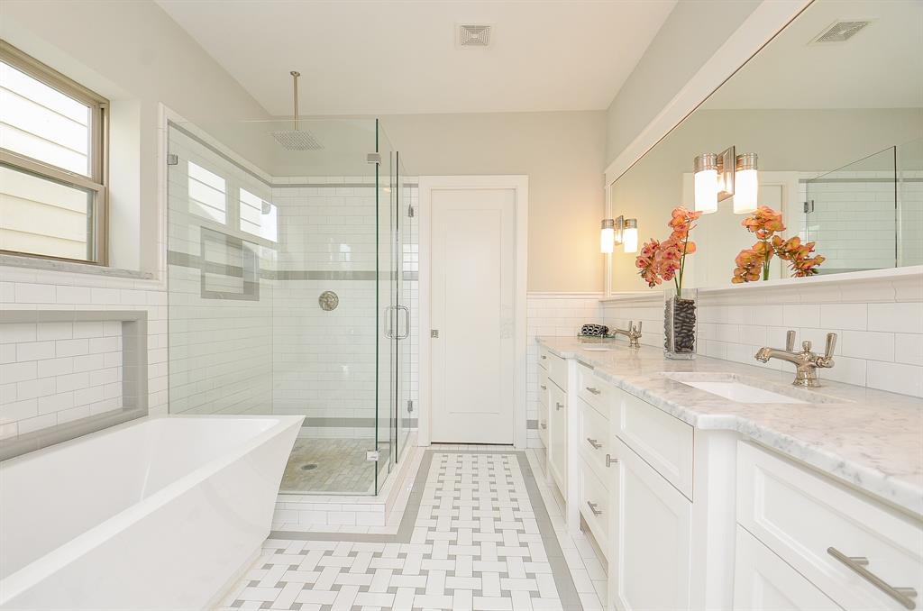 1706 3 Francis Street, Houston, Texas 77004, 3 Bedrooms Bedrooms, 3 Rooms Rooms,3 BathroomsBathrooms,Single-family,For Sale,Francis,76778077