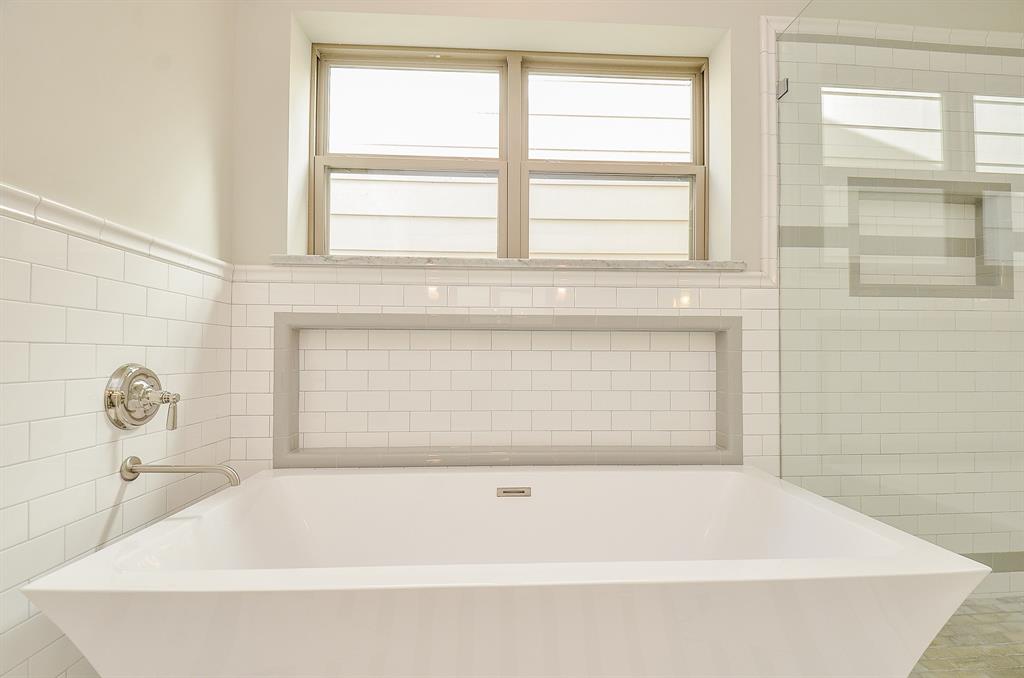 1706 3 Francis Street, Houston, Texas 77004, 3 Bedrooms Bedrooms, 3 Rooms Rooms,3 BathroomsBathrooms,Single-family,For Sale,Francis,76778077