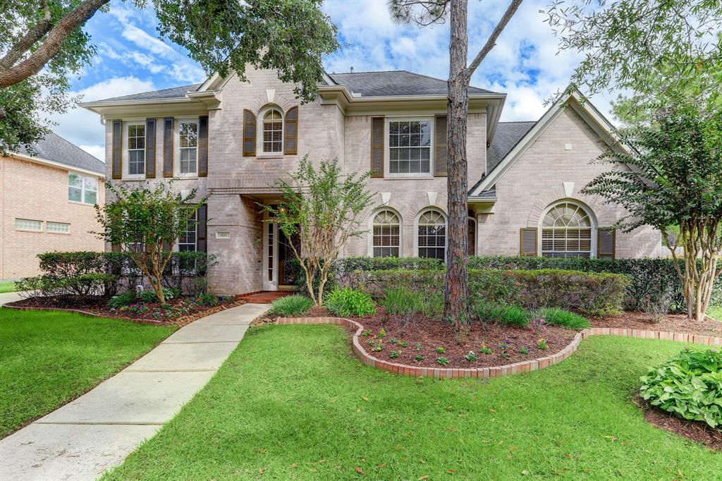 4181 2 Pine Crest Trail, Houston, Texas 77059, 5 Bedrooms Bedrooms, 12 Rooms Rooms,3 BathroomsBathrooms,Single-family,For Sale,Pine Crest,31231790