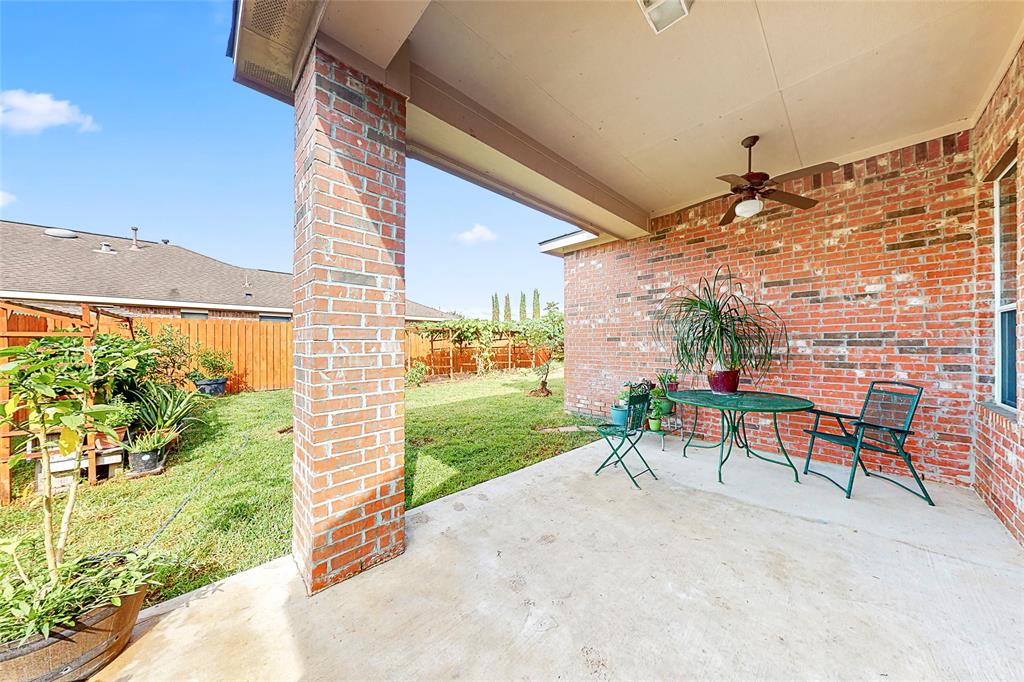 8207 1 Stratford Canyon Drive, Cypress, Texas 77433, 3 Bedrooms Bedrooms, 8 Rooms Rooms,2 BathroomsBathrooms,Single-family,For Sale,Stratford Canyon,33048211