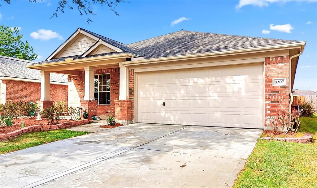 8207 1 Stratford Canyon Drive, Cypress, Texas 77433, 3 Bedrooms Bedrooms, 8 Rooms Rooms,2 BathroomsBathrooms,Single-family,For Sale,Stratford Canyon,33048211