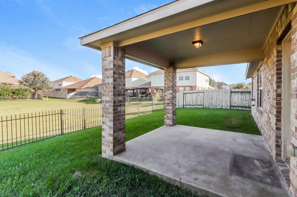 2010 1 Queensroch, Rosenberg, Texas 77471, 3 Bedrooms Bedrooms, 3 Rooms Rooms,2 BathroomsBathrooms,Single-family,For Sale,Queensroch,55462043