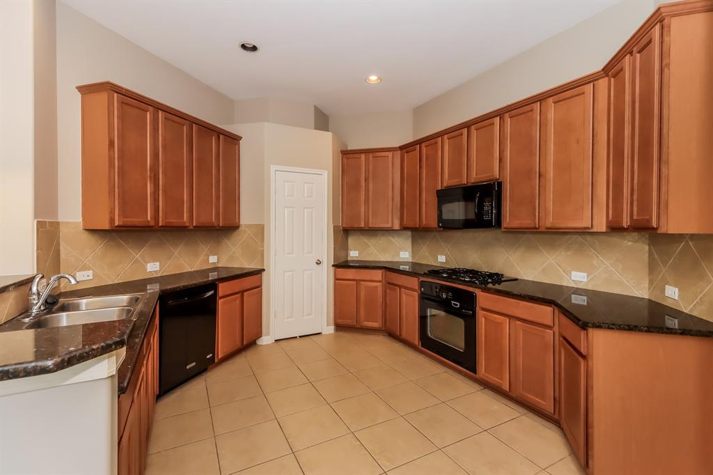 2010 1 Queensroch, Rosenberg, Texas 77471, 3 Bedrooms Bedrooms, 3 Rooms Rooms,2 BathroomsBathrooms,Single-family,For Sale,Queensroch,55462043