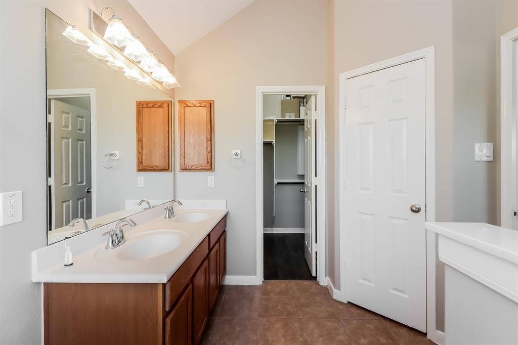 2010 1 Queensroch, Rosenberg, Texas 77471, 3 Bedrooms Bedrooms, 3 Rooms Rooms,2 BathroomsBathrooms,Single-family,For Sale,Queensroch,55462043