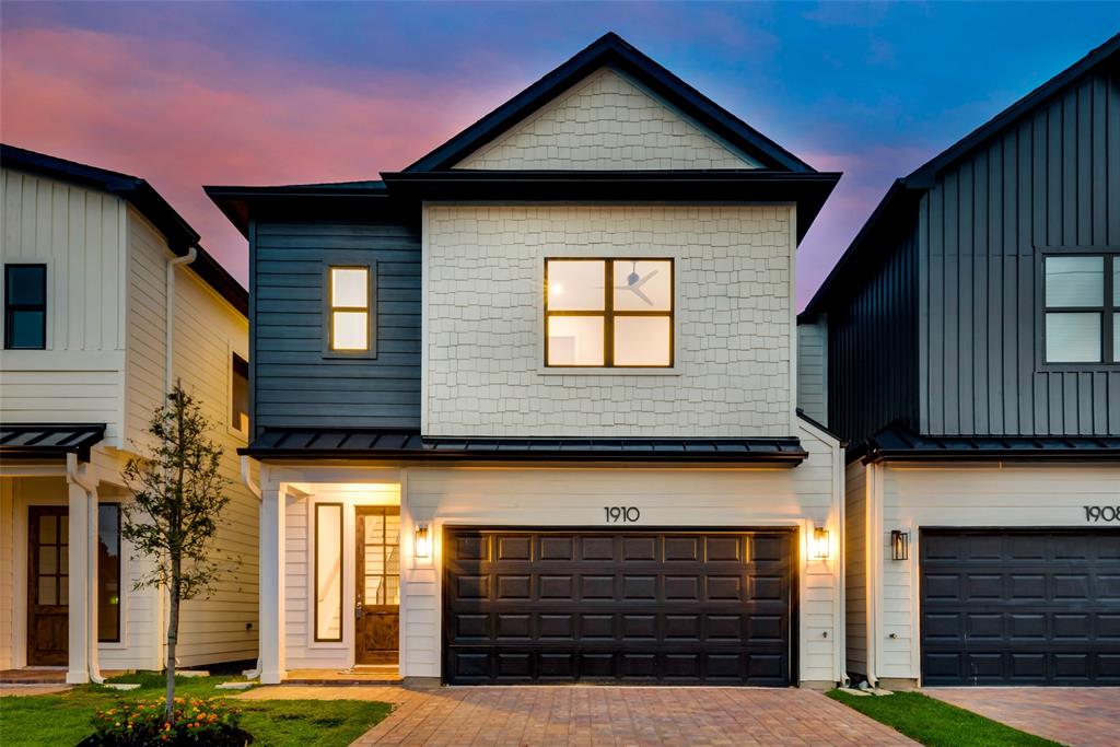 9429 2 Montridge Drive, Houston, Texas 77080, 3 Bedrooms Bedrooms, 7 Rooms Rooms,2 BathroomsBathrooms,Single-family,For Sale,Montridge,75629756