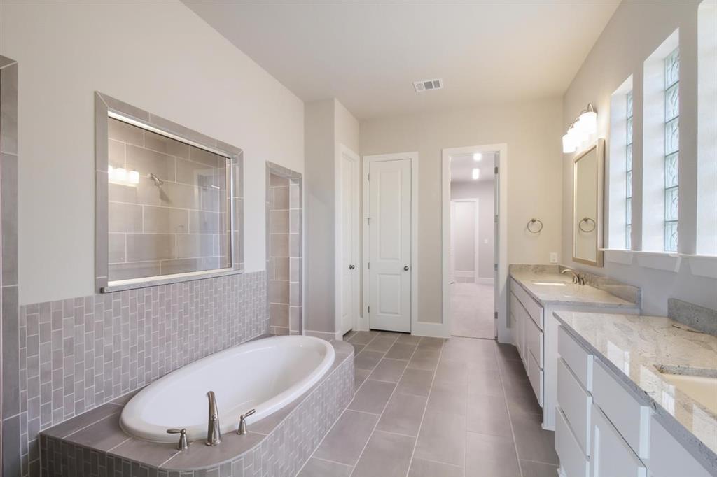 5502 1 Water Terrace Lane, Fulshear, Texas 77441, 2 Bedrooms Bedrooms, 8 Rooms Rooms,2 BathroomsBathrooms,Single-family,For Sale,Water Terrace,69692118