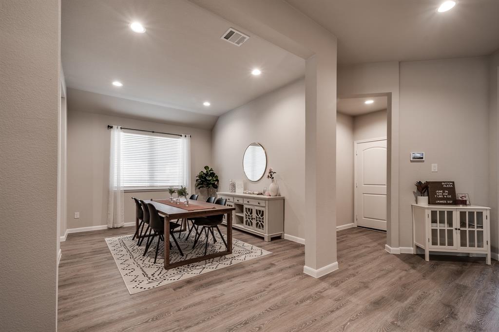9114 1 Ganter River Trl, Houston, Texas 77044, 3 Bedrooms Bedrooms, 9 Rooms Rooms,2 BathroomsBathrooms,Single-family,For Sale,Ganter River Trl,77690082