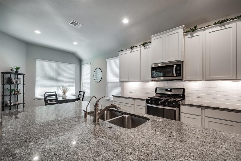 9114 1 Ganter River Trl, Houston, Texas 77044, 3 Bedrooms Bedrooms, 9 Rooms Rooms,2 BathroomsBathrooms,Single-family,For Sale,Ganter River Trl,77690082