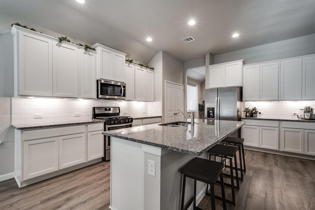 9114 1 Ganter River Trl, Houston, Texas 77044, 3 Bedrooms Bedrooms, 9 Rooms Rooms,2 BathroomsBathrooms,Single-family,For Sale,Ganter River Trl,77690082