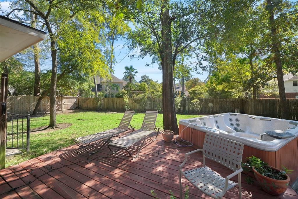 134 2 Queenscliff Circle, The Woodlands, Texas 77382, 3 Bedrooms Bedrooms, 9 Rooms Rooms,2 BathroomsBathrooms,Single-family,For Sale,Queenscliff,81945808
