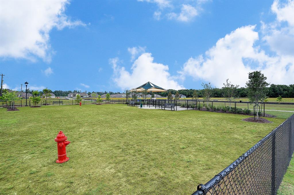 8426 1 Sunset Horizon Drive, Baytown, Texas 77521, 4 Bedrooms Bedrooms, 11 Rooms Rooms,2 BathroomsBathrooms,Single-family,For Sale,Sunset Horizon,69074670