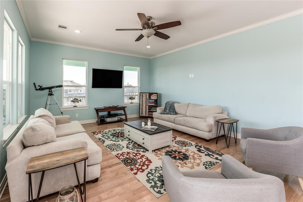 13202 1 Buccaneer Parkway, Freeport, Texas 77541, 4 Bedrooms Bedrooms, ,3 BathroomsBathrooms,Single-family,For Sale,Buccaneer,85400141