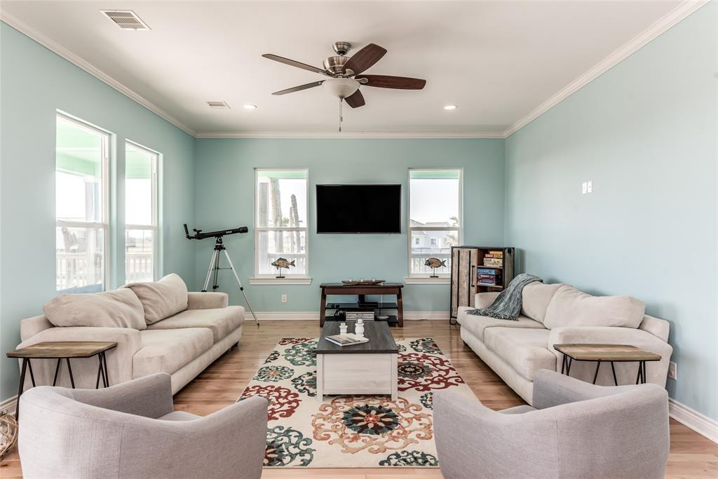 13202 1 Buccaneer Parkway, Freeport, Texas 77541, 4 Bedrooms Bedrooms, ,3 BathroomsBathrooms,Single-family,For Sale,Buccaneer,85400141