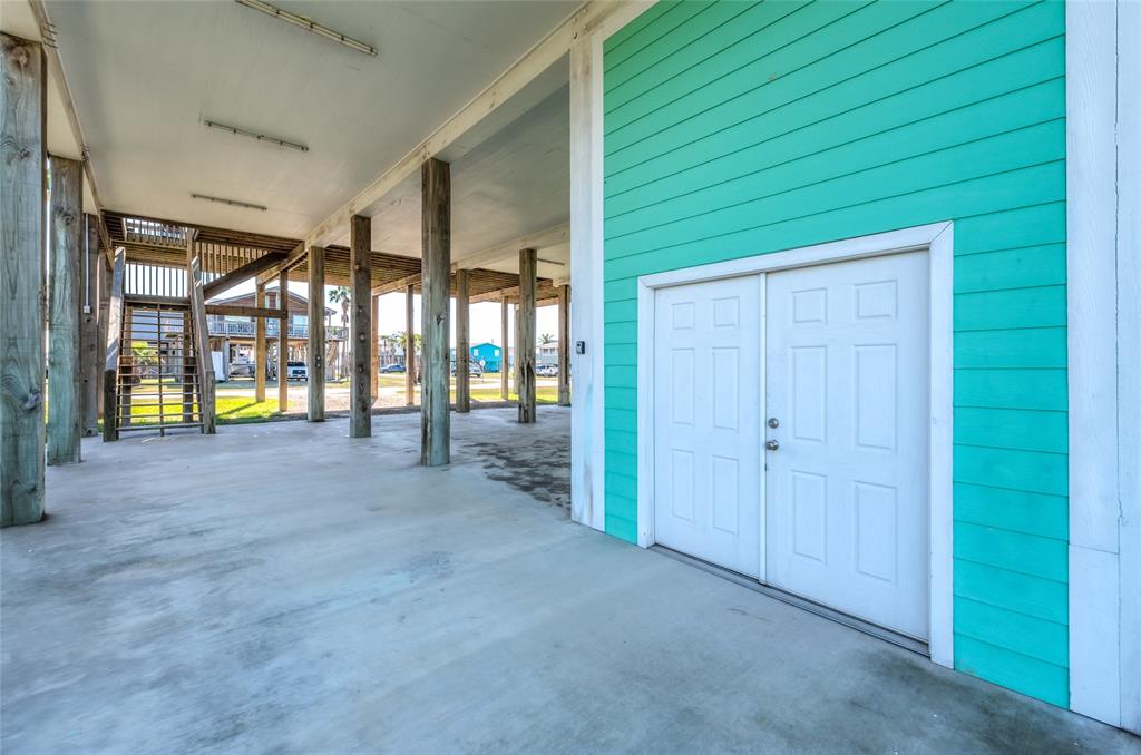 13202 1 Buccaneer Parkway, Freeport, Texas 77541, 4 Bedrooms Bedrooms, ,3 BathroomsBathrooms,Single-family,For Sale,Buccaneer,85400141