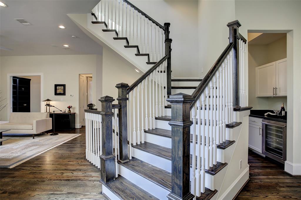 4813 4 Caroline Street, Houston, Texas 77004, 3 Bedrooms Bedrooms, 8 Rooms Rooms,3 BathroomsBathrooms,Single-family,For Sale,Caroline,87585165