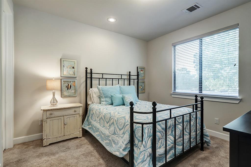 9406 2 Blalock Tree Court, Houston, Texas 77080, 3 Bedrooms Bedrooms, 9 Rooms Rooms,2 BathroomsBathrooms,Single-family,For Sale,Blalock Tree,66845182