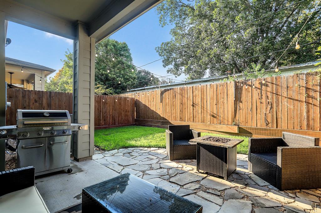 9406 2 Blalock Tree Court, Houston, Texas 77080, 3 Bedrooms Bedrooms, 9 Rooms Rooms,2 BathroomsBathrooms,Single-family,For Sale,Blalock Tree,66845182