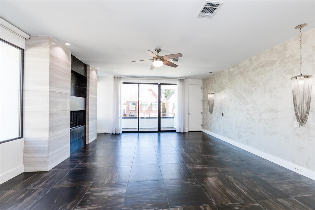 1310 3 Nantucket Drive, Houston, Texas 77057, 4 Bedrooms Bedrooms, 8 Rooms Rooms,4 BathroomsBathrooms,Single-family,For Sale,Nantucket,63536278