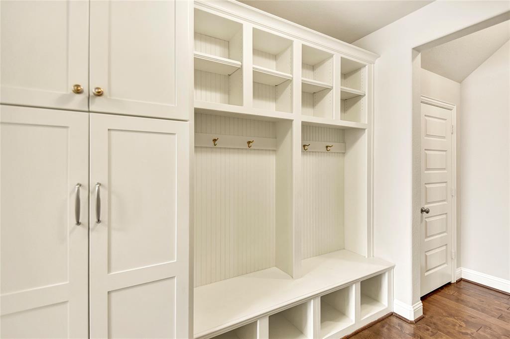 403 2 Mill Creek Road, Pinehurst, Texas 77362, 4 Bedrooms Bedrooms, 7 Rooms Rooms,3 BathroomsBathrooms,Single-family,For Sale,Mill Creek,84242395