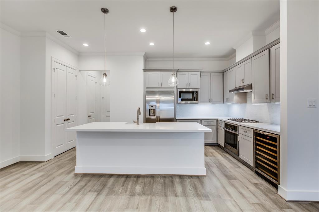 1503 2 RUTH Street, Houston, Texas 77004, 3 Bedrooms Bedrooms, 11 Rooms Rooms,2 BathroomsBathrooms,Single-family,For Sale,RUTH,76334858