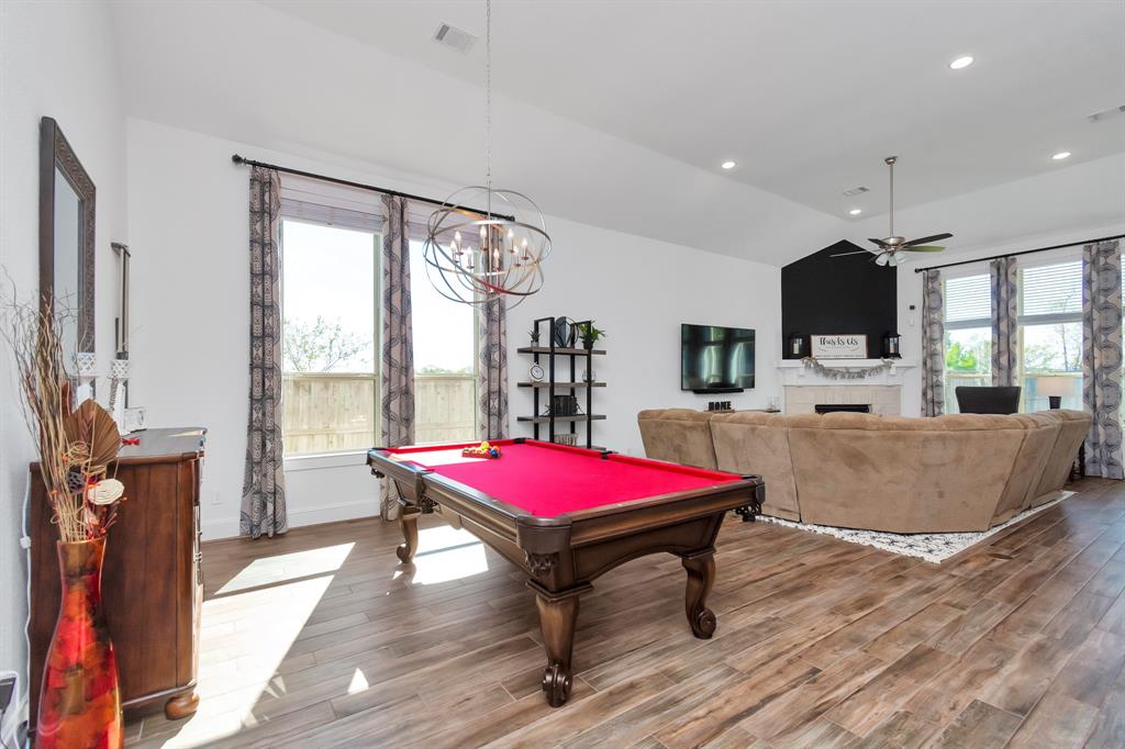 10146 1 Blythe Street, Iowa Colony, Texas 77583, 4 Bedrooms Bedrooms, 9 Rooms Rooms,3 BathroomsBathrooms,Single-family,For Sale,Blythe,89240375