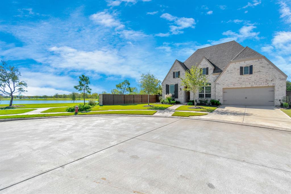 10146 1 Blythe Street, Iowa Colony, Texas 77583, 4 Bedrooms Bedrooms, 9 Rooms Rooms,3 BathroomsBathrooms,Single-family,For Sale,Blythe,89240375