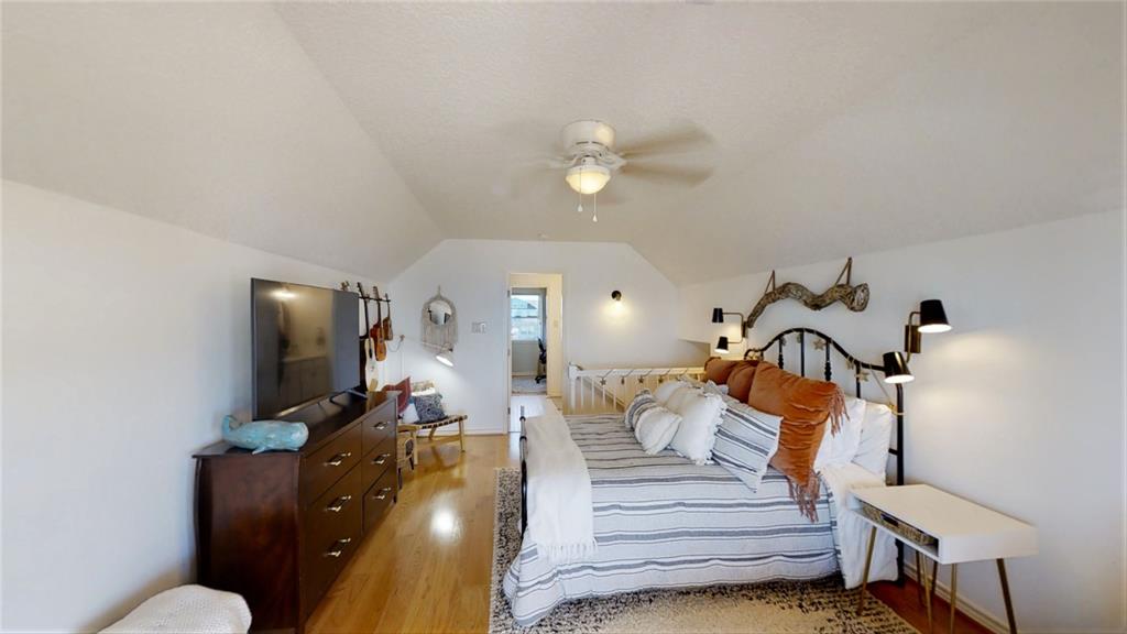 13127 2 Gulf Beach Drive, Freeport, Texas 77541, 3 Bedrooms Bedrooms, 6 Rooms Rooms,2 BathroomsBathrooms,Single-family,For Sale,Gulf Beach,81080309