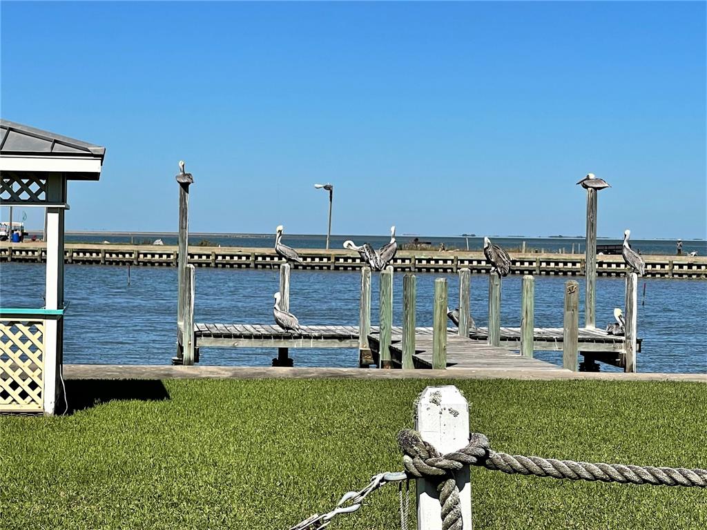 13127 2 Gulf Beach Drive, Freeport, Texas 77541, 3 Bedrooms Bedrooms, 6 Rooms Rooms,2 BathroomsBathrooms,Single-family,For Sale,Gulf Beach,81080309