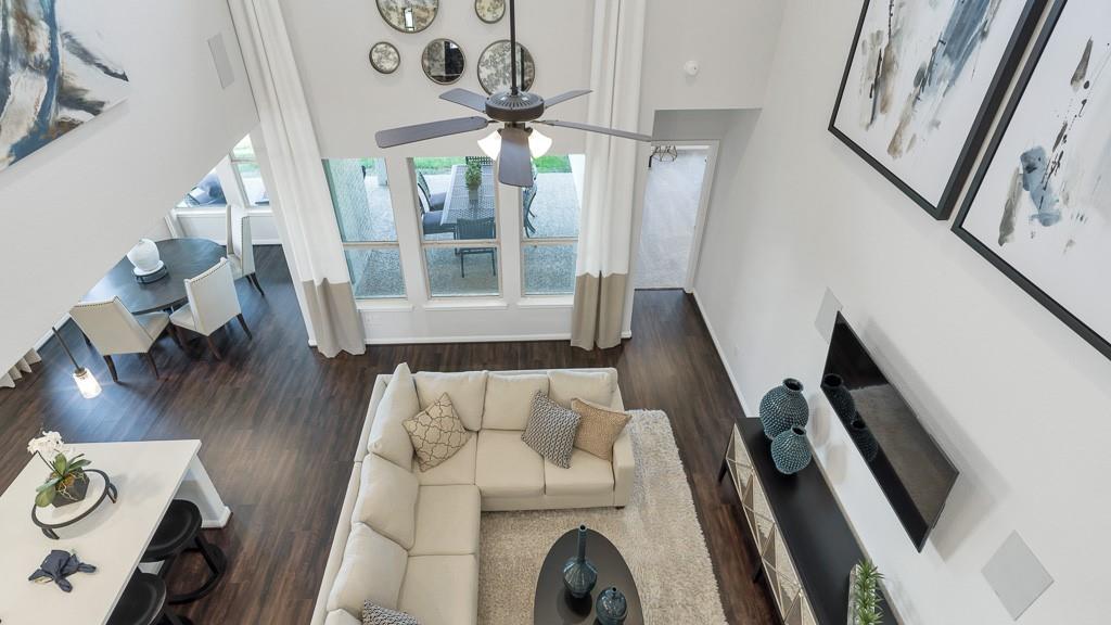221 2 Christine Manor Drive, Montgomery, Texas 77316, 4 Bedrooms Bedrooms, 11 Rooms Rooms,3 BathroomsBathrooms,Single-family,For Sale,Christine Manor,73226807