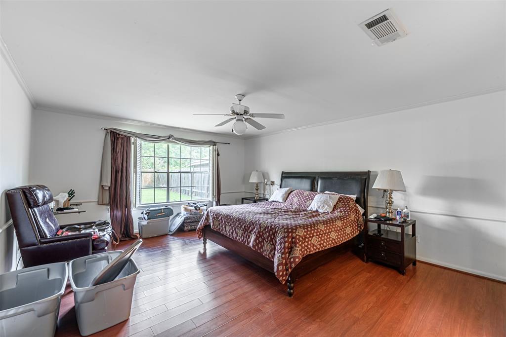 3107 2 Briar Court, Sugar Land, Texas 77478, 4 Bedrooms Bedrooms, 9 Rooms Rooms,3 BathroomsBathrooms,Single-family,For Sale,Briar,54037178