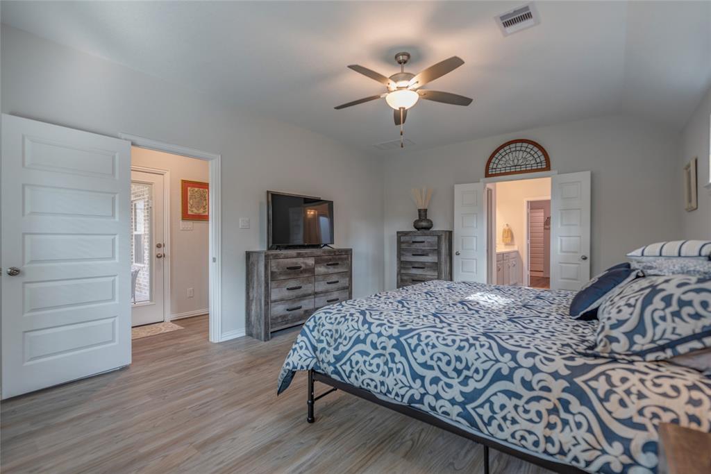147 1 Scarlet Maple Court, Conroe, Texas 77318, 3 Bedrooms Bedrooms, 3 Rooms Rooms,2 BathroomsBathrooms,Single-family,For Sale,Scarlet Maple,77141399