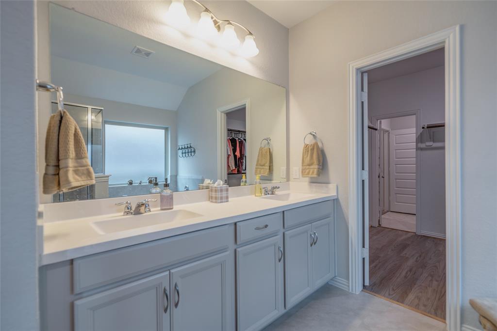 147 1 Scarlet Maple Court, Conroe, Texas 77318, 3 Bedrooms Bedrooms, 3 Rooms Rooms,2 BathroomsBathrooms,Single-family,For Sale,Scarlet Maple,77141399