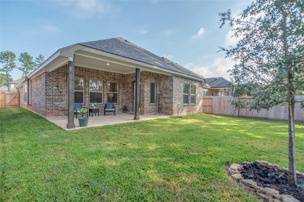 147 1 Scarlet Maple Court, Conroe, Texas 77318, 3 Bedrooms Bedrooms, 3 Rooms Rooms,2 BathroomsBathrooms,Single-family,For Sale,Scarlet Maple,77141399
