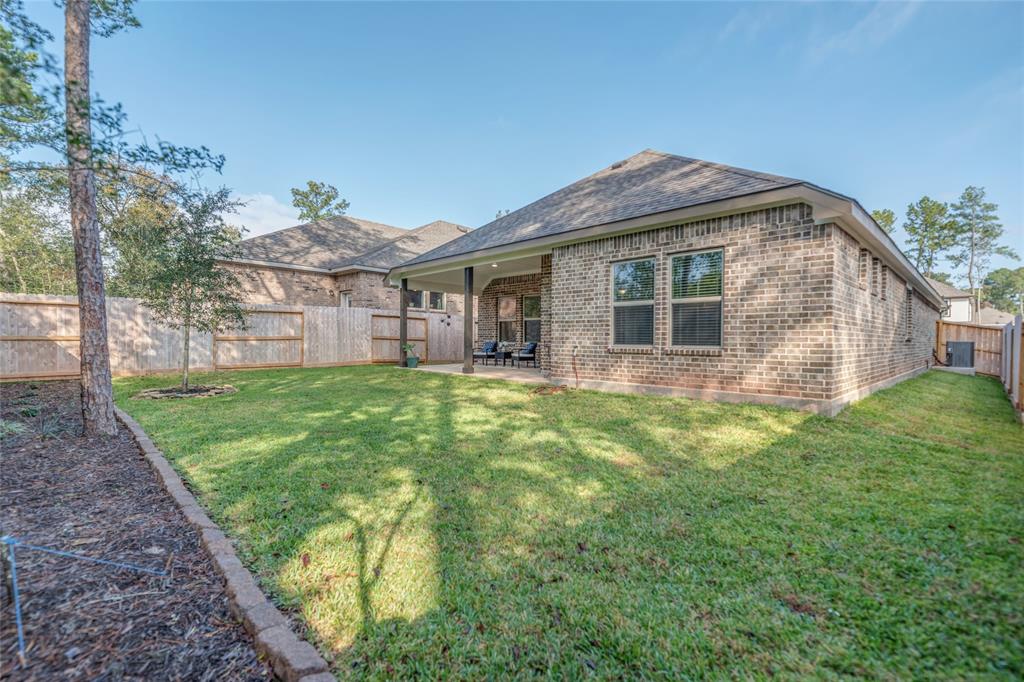 147 1 Scarlet Maple Court, Conroe, Texas 77318, 3 Bedrooms Bedrooms, 3 Rooms Rooms,2 BathroomsBathrooms,Single-family,For Sale,Scarlet Maple,77141399