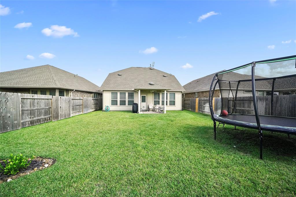 4222 2 Green Landing Drive, Spring, Texas 77386, 4 Bedrooms Bedrooms, 8 Rooms Rooms,3 BathroomsBathrooms,Single-family,For Sale,Green Landing,52102922