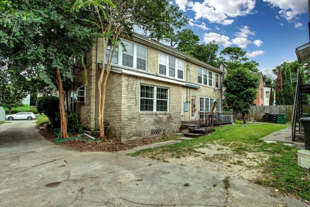 2512 2 Calumet Street, Houston, Texas 77004, 3 Bedrooms Bedrooms, ,2 BathroomsBathrooms,Multi-family,For Sale,Calumet,56899138