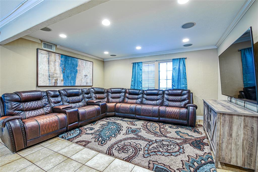 531 2 Gleneagles Drive, Friendswood, Texas 77546, 5 Bedrooms Bedrooms, 10 Rooms Rooms,2 BathroomsBathrooms,Single-family,For Sale,Gleneagles,81213650