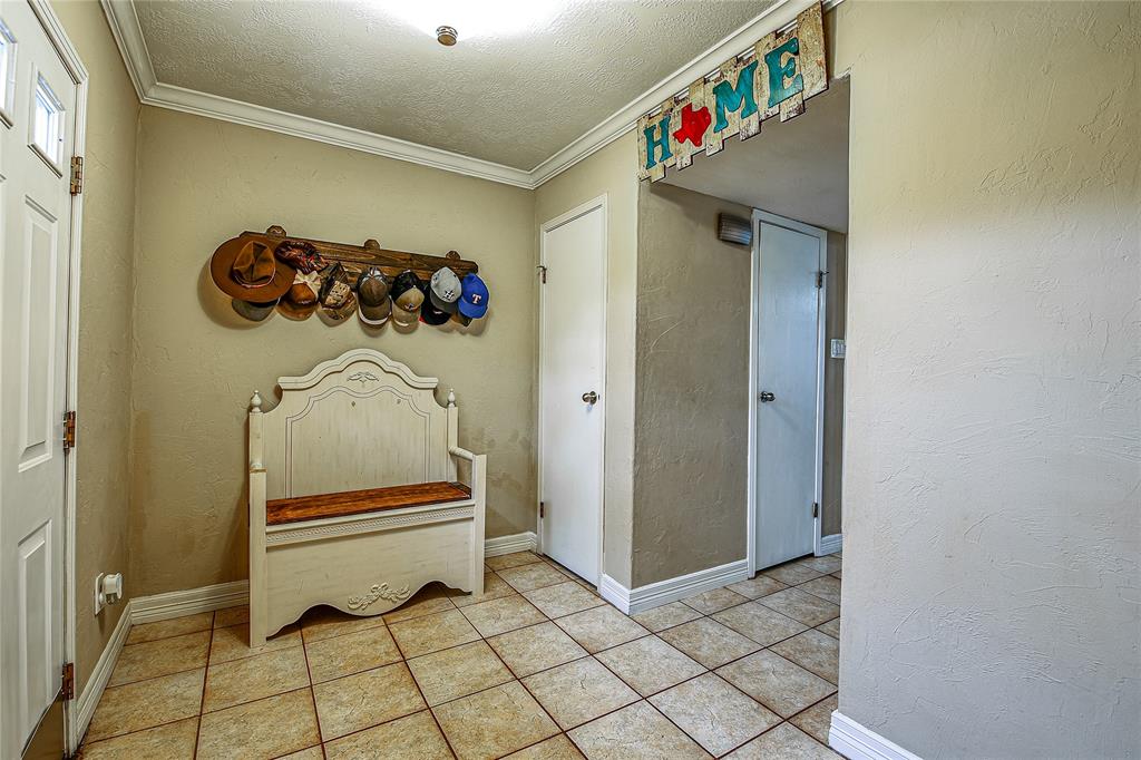 531 2 Gleneagles Drive, Friendswood, Texas 77546, 5 Bedrooms Bedrooms, 10 Rooms Rooms,2 BathroomsBathrooms,Single-family,For Sale,Gleneagles,81213650