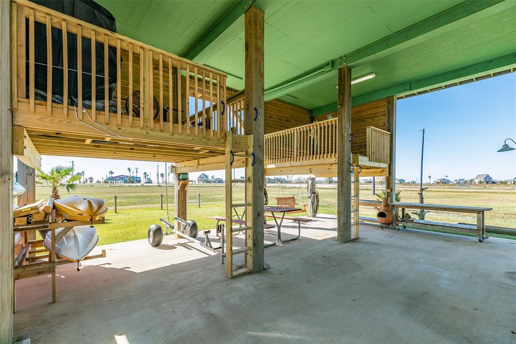 13231 2 Jolly Roger Drive, Freeport, Texas 77541, 3 Bedrooms Bedrooms, 3 Rooms Rooms,2 BathroomsBathrooms,Single-family,For Sale,Jolly Roger,89073428