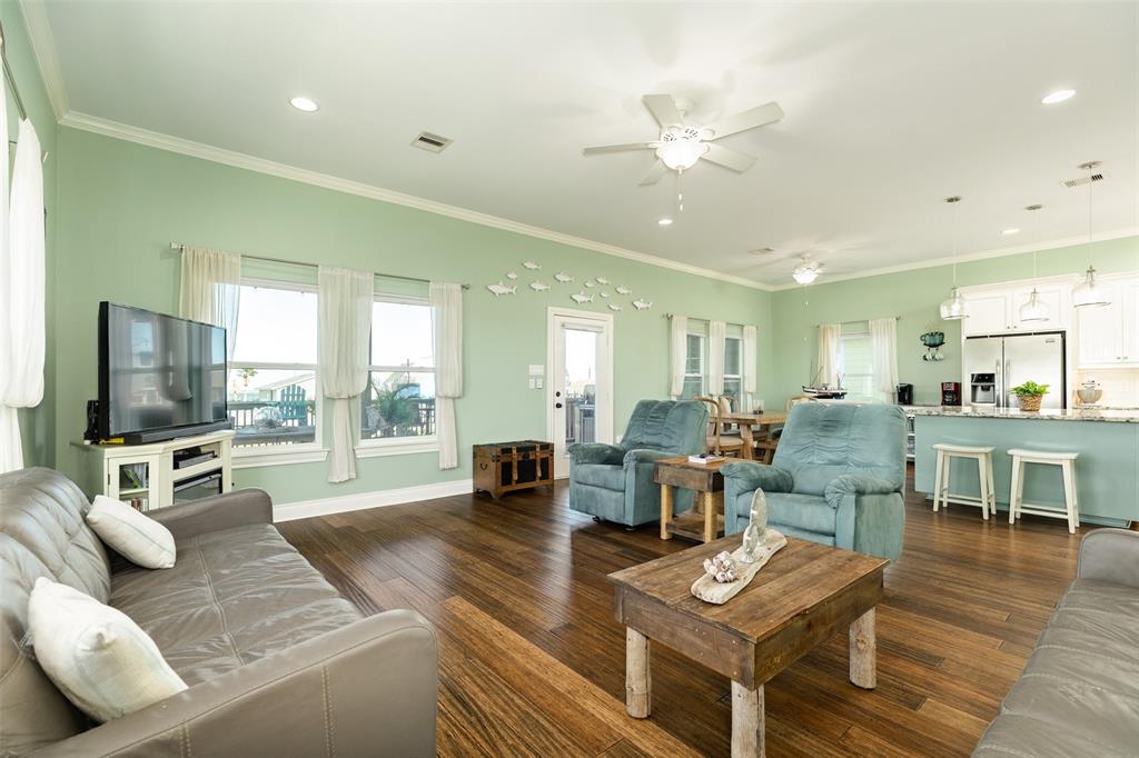 13231 2 Jolly Roger Drive, Freeport, Texas 77541, 3 Bedrooms Bedrooms, 3 Rooms Rooms,2 BathroomsBathrooms,Single-family,For Sale,Jolly Roger,89073428