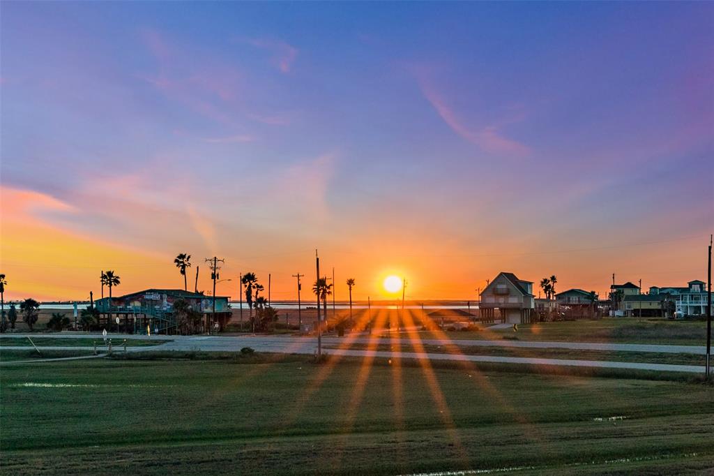 13231 2 Jolly Roger Drive, Freeport, Texas 77541, 3 Bedrooms Bedrooms, 3 Rooms Rooms,2 BathroomsBathrooms,Single-family,For Sale,Jolly Roger,89073428