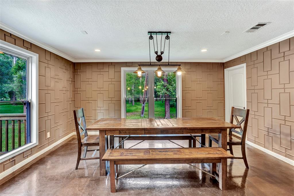 6000 2 Pine Tree Trail, Alvin, Texas 77511, 8 Bedrooms Bedrooms, 20 Rooms Rooms,5 BathroomsBathrooms,Single-family,For Sale,Pine Tree,53550370