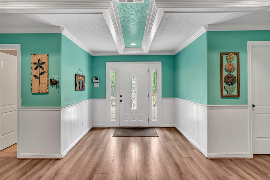 6000 2 Pine Tree Trail, Alvin, Texas 77511, 8 Bedrooms Bedrooms, 20 Rooms Rooms,5 BathroomsBathrooms,Single-family,For Sale,Pine Tree,53550370
