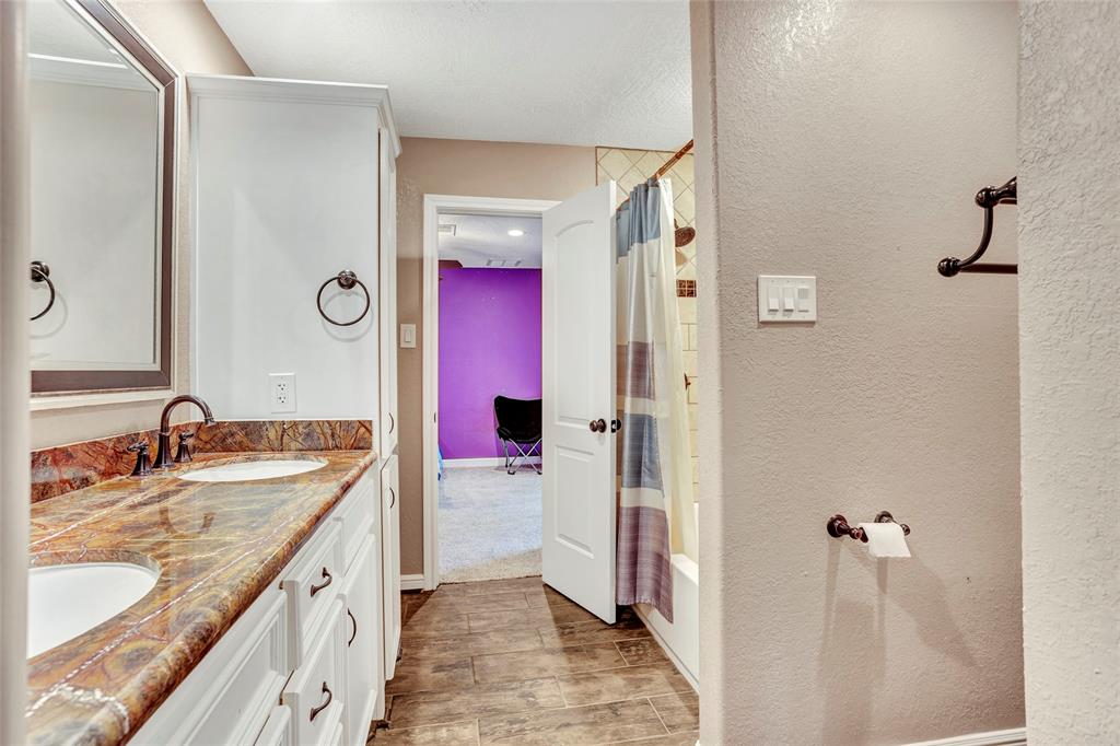 6000 2 Pine Tree Trail, Alvin, Texas 77511, 8 Bedrooms Bedrooms, 20 Rooms Rooms,5 BathroomsBathrooms,Single-family,For Sale,Pine Tree,53550370
