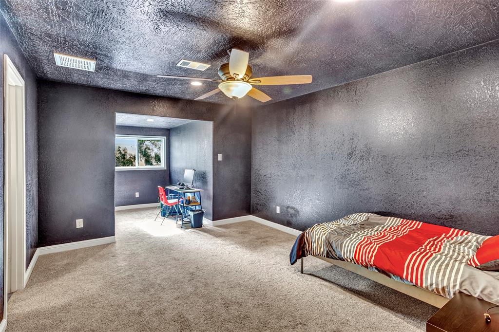 6000 2 Pine Tree Trail, Alvin, Texas 77511, 8 Bedrooms Bedrooms, 20 Rooms Rooms,5 BathroomsBathrooms,Single-family,For Sale,Pine Tree,53550370