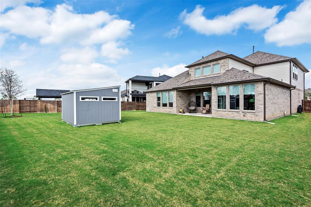 10130 2 Blythe Street, Iowa Colony, Texas 77583, 4 Bedrooms Bedrooms, 11 Rooms Rooms,4 BathroomsBathrooms,Single-family,For Sale,Blythe,89131333