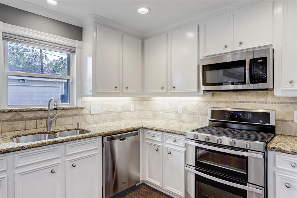 4319 1 Osby Drive, Houston, Texas 77096, 3 Bedrooms Bedrooms, 9 Rooms Rooms,2 BathroomsBathrooms,Single-family,For Sale,Osby,62962122