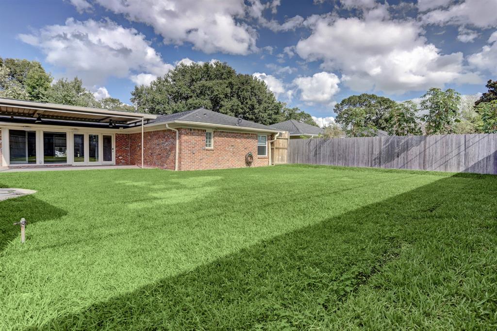 4319 1 Osby Drive, Houston, Texas 77096, 3 Bedrooms Bedrooms, 9 Rooms Rooms,2 BathroomsBathrooms,Single-family,For Sale,Osby,62962122